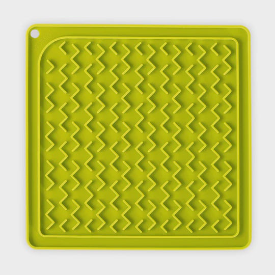 Messy Mutt Silicone Therapeutic Dog Lick Mat, 8" x 8"